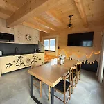 Horizont House 木屋 Dursztyn